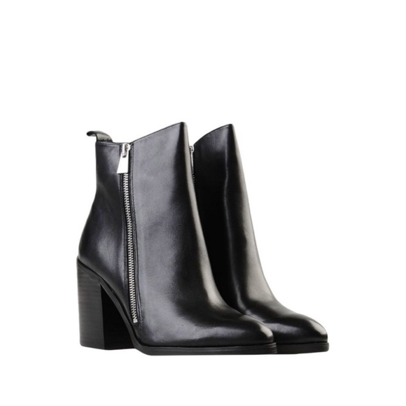 Steve Madden Tasha Booties NWOT - Picture 2 of 7